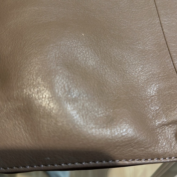 BOTKIER Clinton Medium Leather Crossbody Bag Chai - Picture 12 of 12